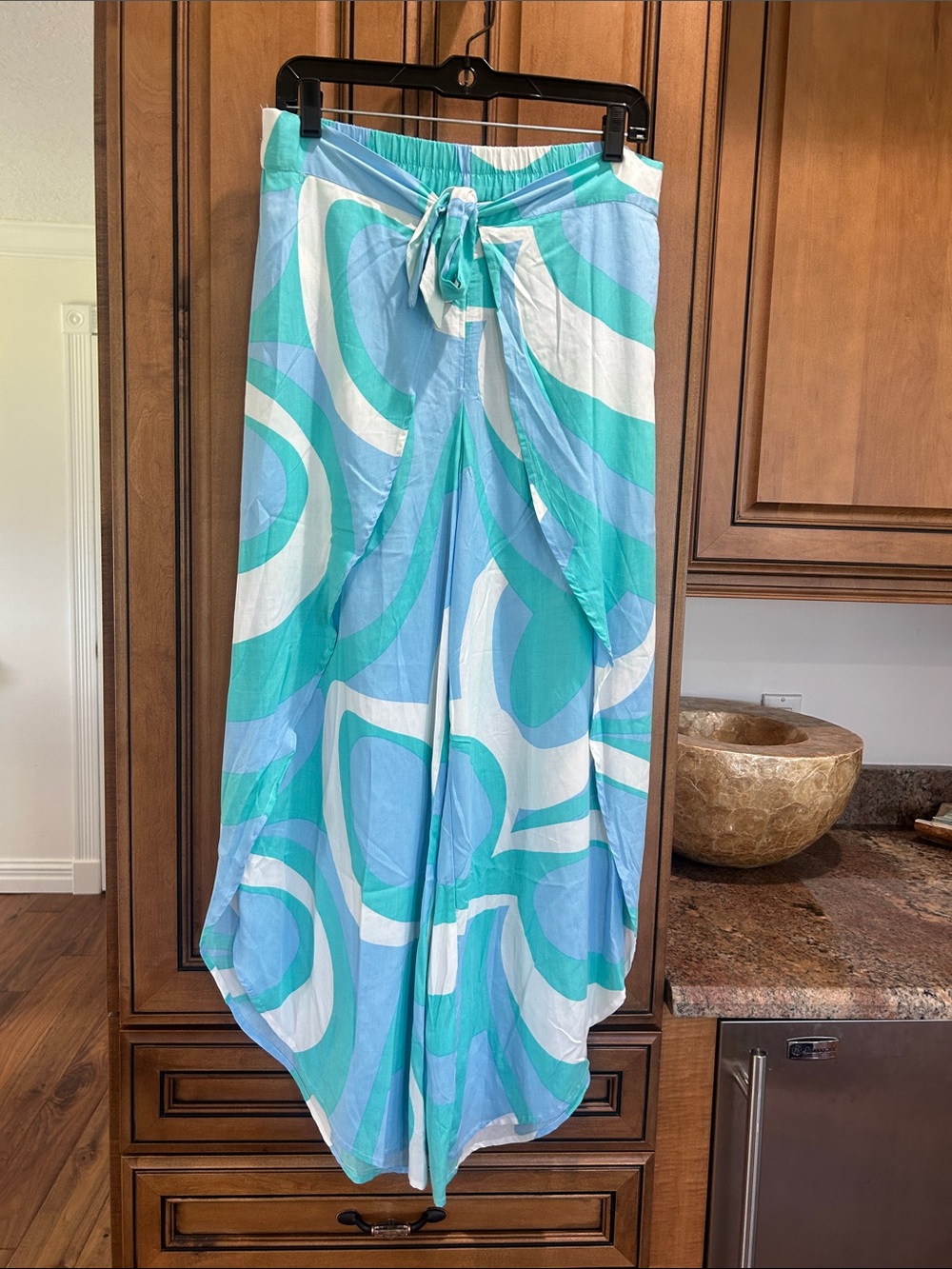 Boho tulip style  Tie-Waist Wide Leg Pants in Aqua Blue & White NWT